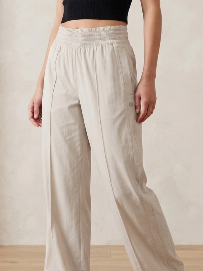 Lululemon Wanderer Crop Silverstone Pants Jogger Lightweight Athletic Sz 4 Small